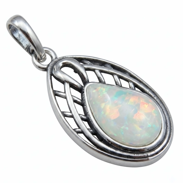 Elegancki oksydowany srebrny podłużny wisiorek łezka kropla biały opal srebro 925
